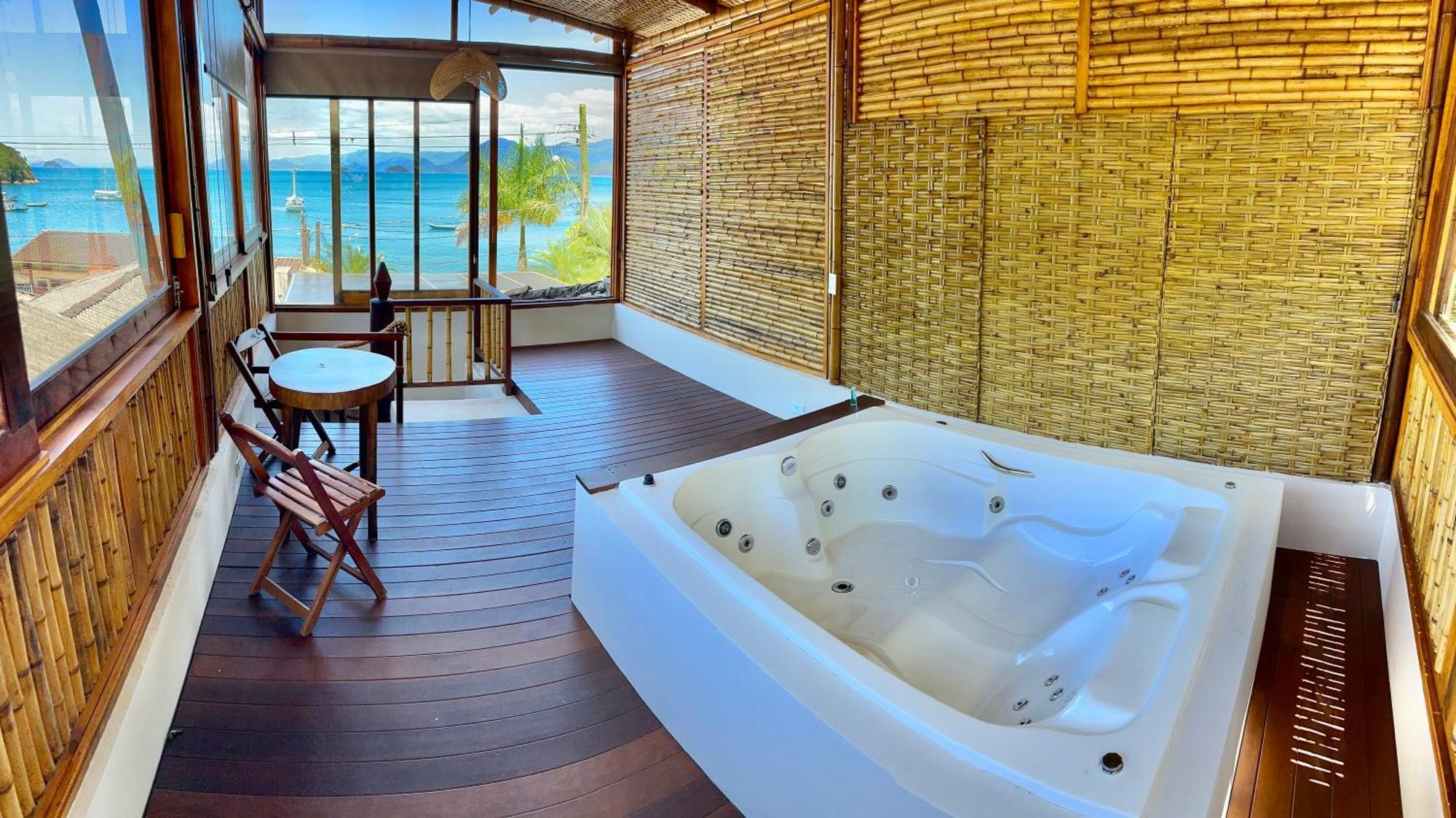 Deck Da Villa Pousada Ubatuba Exterior foto